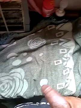 Kennedy89 live cam screenshot male on Wobip – Live Webcams, Clips & GIFs