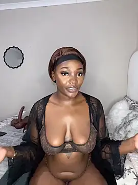 Webcam Model (PrincessTamara)  is live.Free join now!