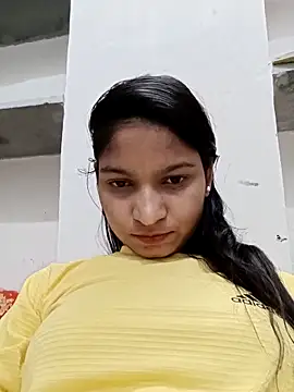 Webcam Model (Hotty-sofiya)  is live.Free join now!