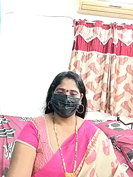 Webcam Model (tamil-aunt)  is live.Free join now!