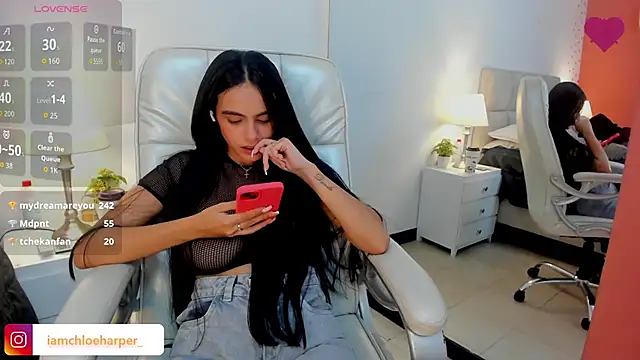  ChloeHarper_ chat room