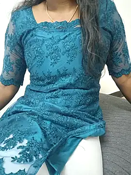 Tamilmallu-duskygirl03