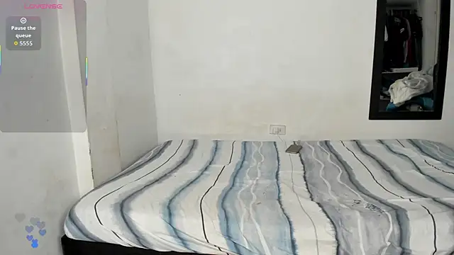 littleparker (M twink) - show hole