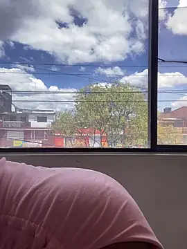 Webcam Model (LorenBeiker-)  is live.Free join now!