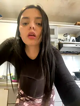  candicewest_ chat room