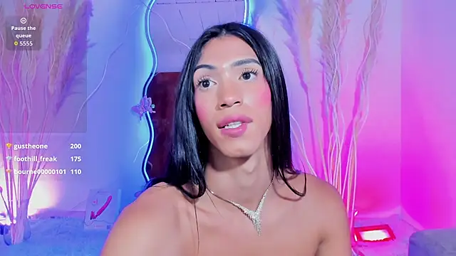 REINA_ADAHARA Live Webcam on Stripchat