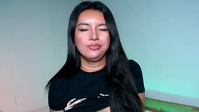 thinker_belle Live Webcam on Stripchat