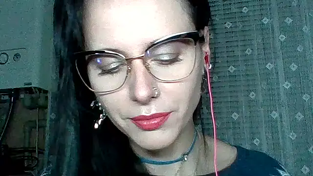 luminouslady - LuminousLady's free webcam - UK Sex Cams