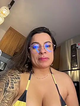 liz_and_thiago (G milf) - deep Throat