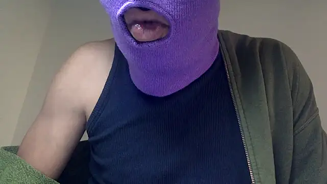 molozeb - Molozeb's free webcam - UK Sex Cams