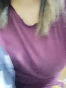 Webcam Model (Tanha18)  is live.Free join now!