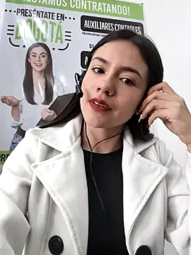  CHARLOTTE__05 chat room