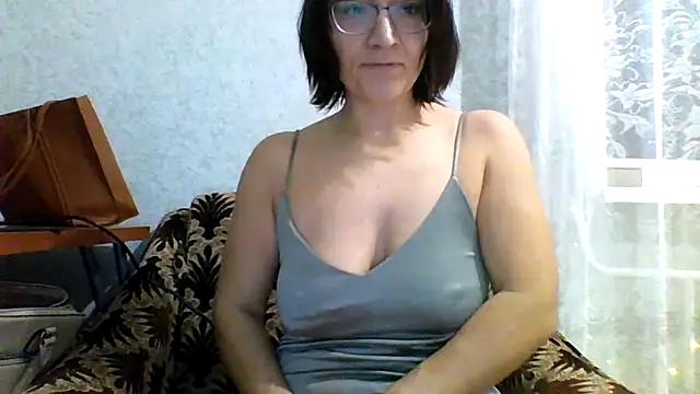 moon_janis (F milf) - cam with your teacher