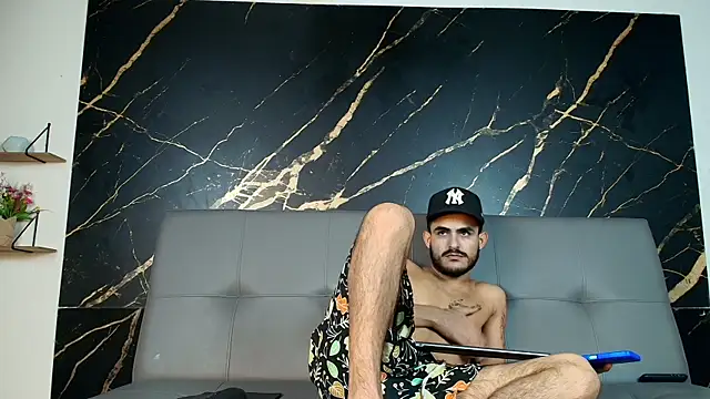 master_king_crazzy777 - Master_King_Crazzy777's free webcam - UK Sex Cams