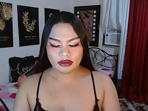 tsbrianahugecock - TSbrianaHugeCock's free webcam - UK Sex Cams