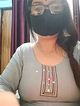 Webcam Model (Aishwaryaa_69)  is live.Free join now!