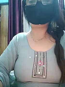 Webcam Model (Aishwaryaa_69)  is live.Free join now!