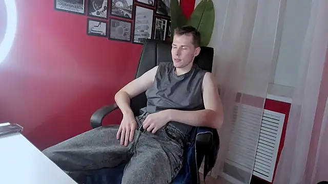 hector_spector (M young) - kiss