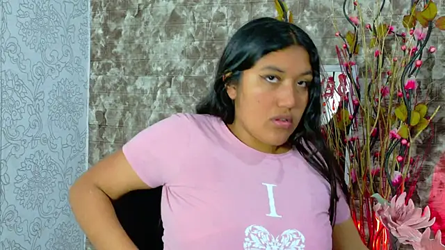 Live sex cam of SharaRous