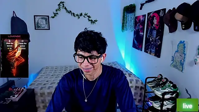 yaiden_11 - Yaiden_11's free webcam - UK Sex Cams