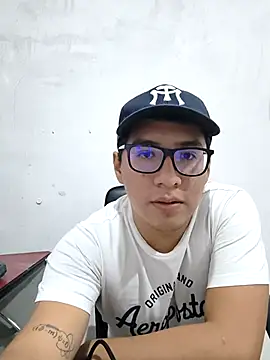 miltoncede - MiltonCede's free webcam - UK Sex Cams