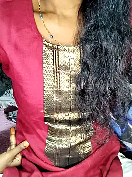 Webcam Model (sarika-telugu)  is live.Free join now!