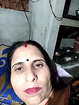 Webcam Model (Hot_liya54)  is live.Free join now!