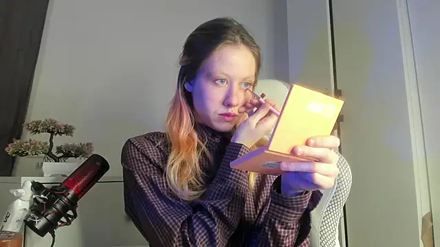 silly__milly - Silly__Milly's free webcam - UK Sex Cams