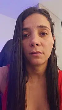 Webcam Model (miaeyes)  is live.Free join now!