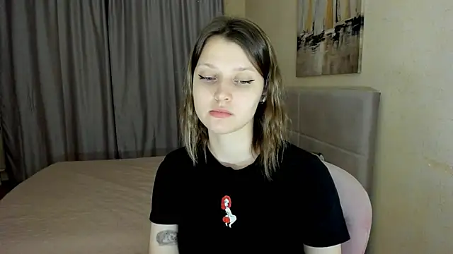 soninesti - SoniNesti's free webcam