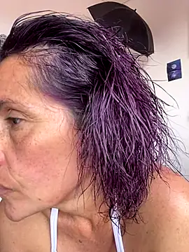 Webcam Model (Goddess-Love-)  is live.Free join now!