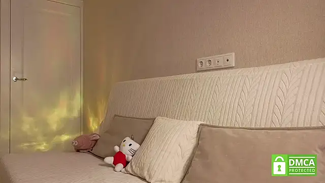  lulu_moonmoon chat room