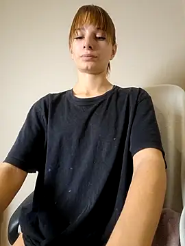 Webcam Model (d4ddysgirll)  is live.Free join now!