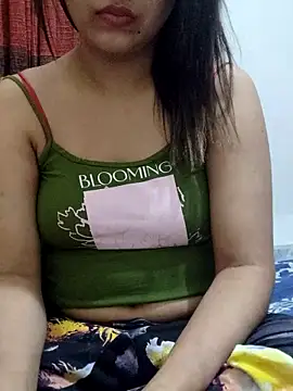 Webcam Model (Tanha18)  is live.Free join now!