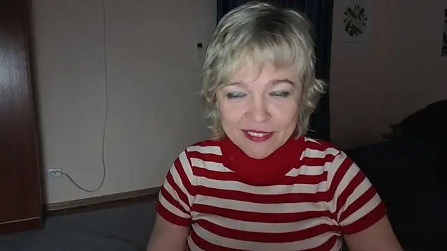  Rosette_Pricky chat room