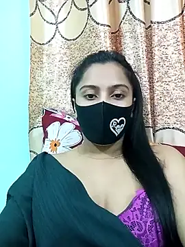 Webcam Model (daisy-03)  is live.Free join now!