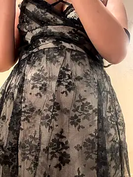 Webcam Model (ScarletAss)  is live.Free join now!