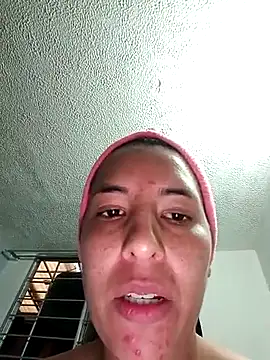  Bonny_Klote chat room