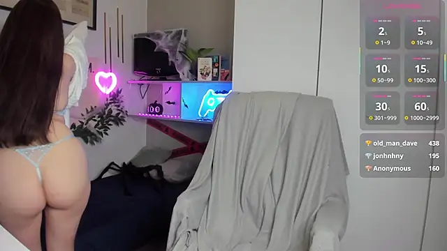 LiaWoow live cam screenshot female on Wobip – Live Webcams, Clips & GIFs