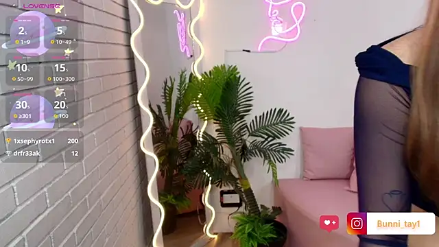 bunni_tay - Bunni_tay's free webcam - UK Sex Cams