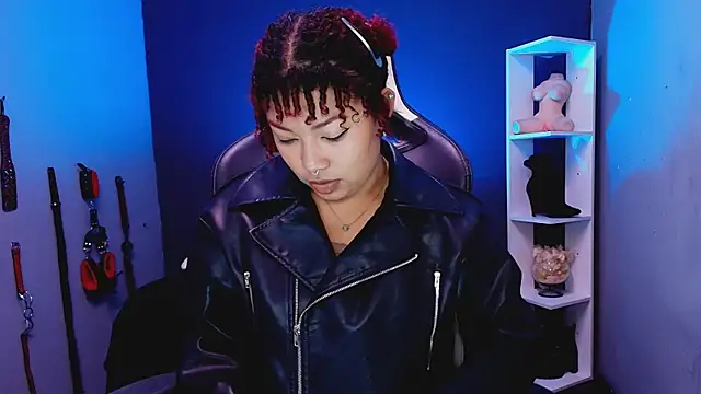  JadaRoberts chat room