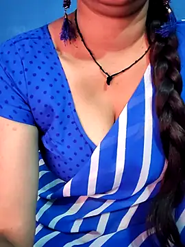 Webcam Model (jaan-step)  is live.Free join now!