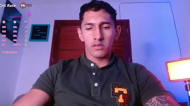 Joylopez_fit live cam screenshot male from Colombia on Home.Pink — Cozy Live Cams & Chat