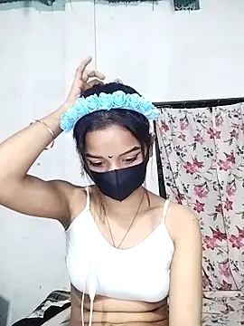 Webcam Model (Orna-1)  is live.Free join now!