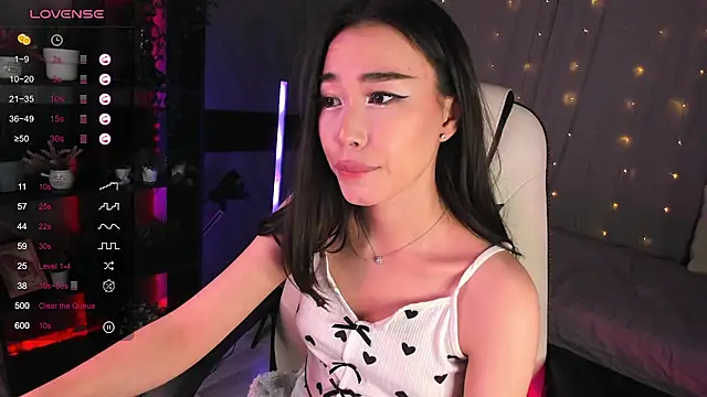 sensualily - Sensualily's free webcam - UK Sex Cams