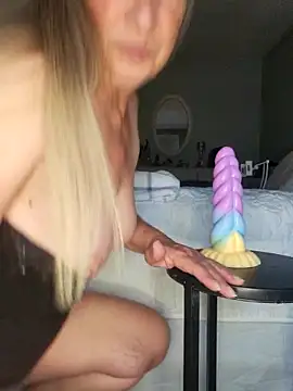 Preview of milf-lacey