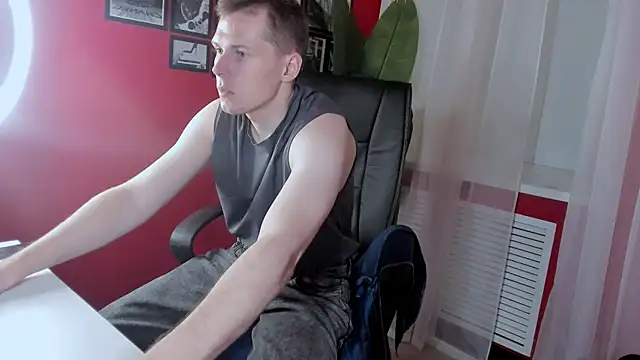 hector_spector (M young) - kiss