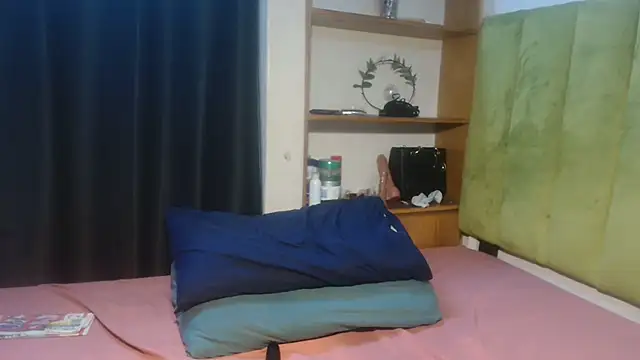 keishaa-77 - Keishaa-77's free webcam - UK Sex Cams