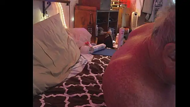 pussyeat2please - Pussyeat2please's free webcam - UK Sex Cams