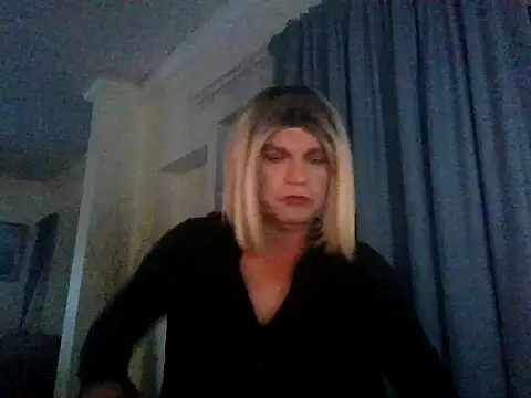 leila1965 (T mature) - wet my pantie or in a glass then over me